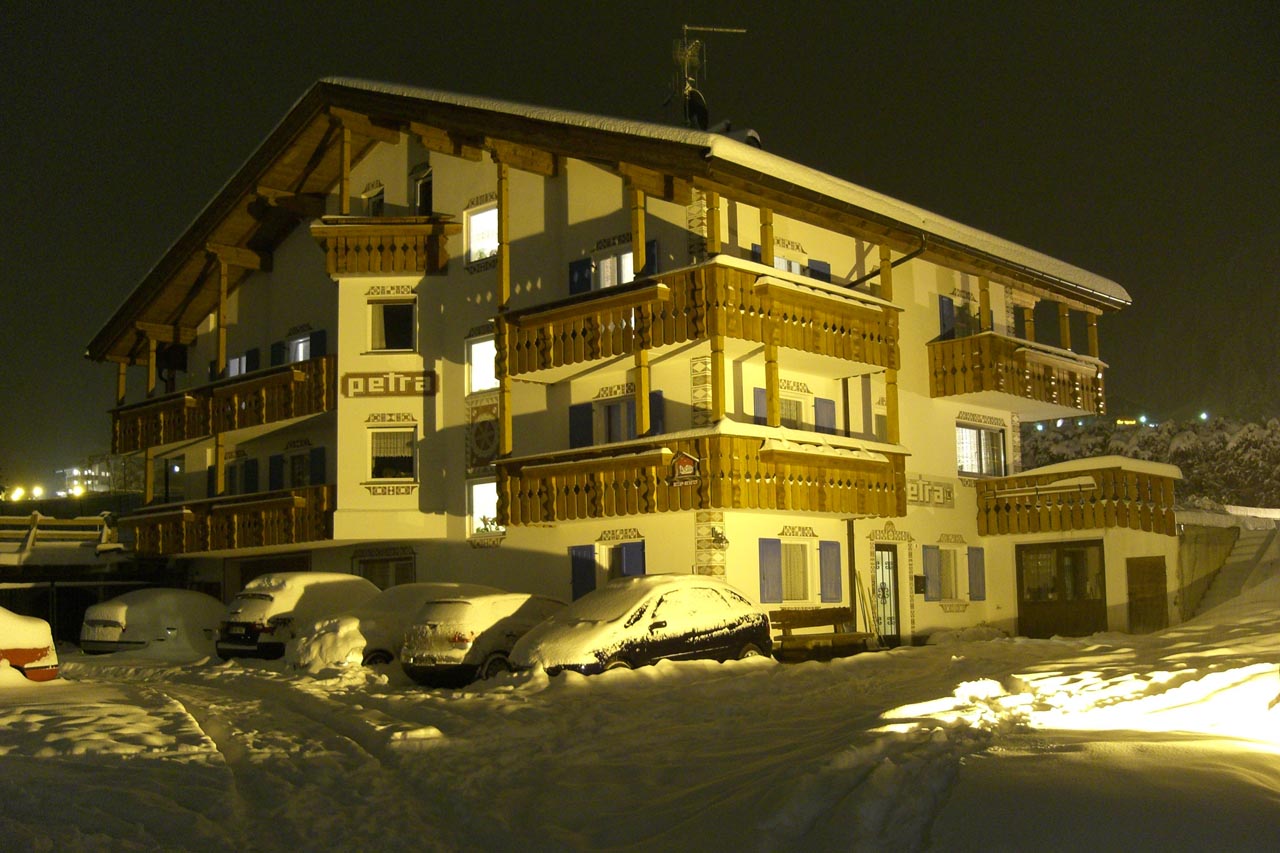 Garni Petra  Winter